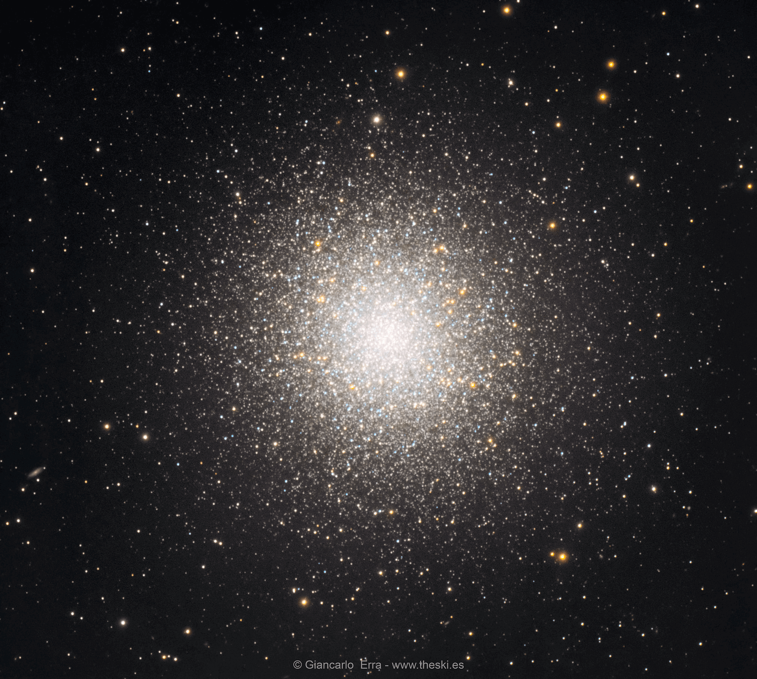 The Skies Astrophotography by Giancarlo Erra m13 web